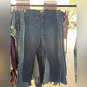 CLOSET CLEANOUT - BKE Parker Skinny Jeans